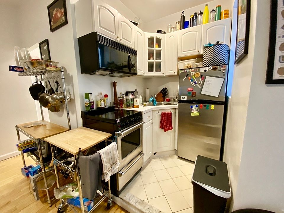 1st image of 346 W 56th St APT 3C