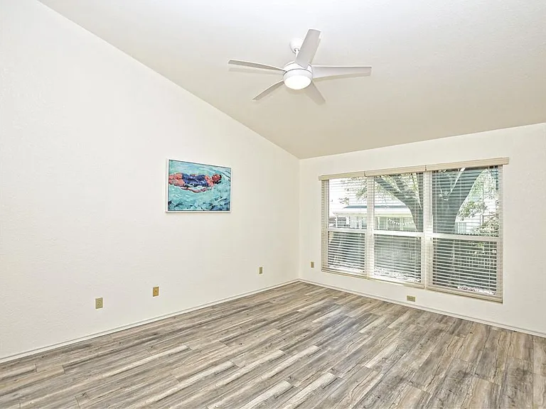 1107 Hatteras Dr — Photo 16
