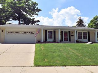 5203 S 19th St, Milwaukee, WI 53221