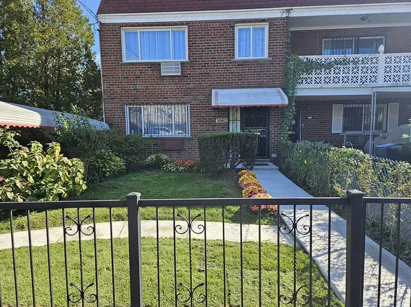 1962 Needham Ave, Bronx, NY 10466