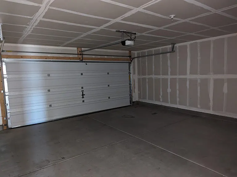 123 E Watson Pl — Photo 20