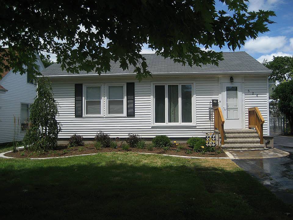1st image of 524 W Park Ave