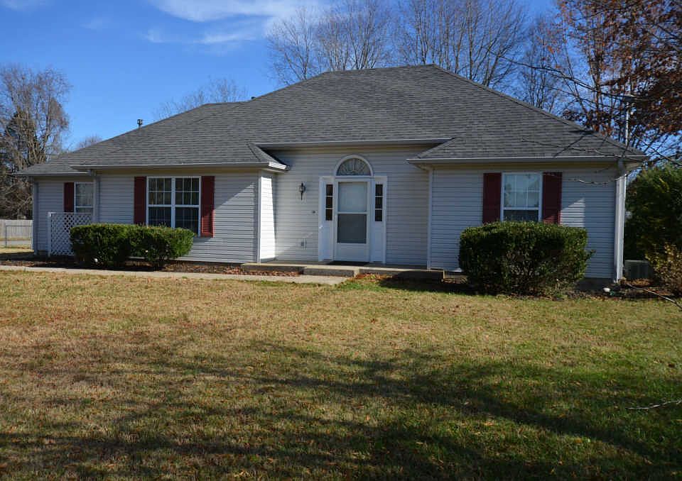 1st image of 7412 Greenway Dr