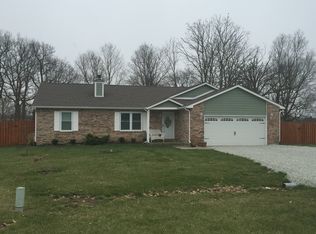 10219 Paradise Ln, Noblesville, IN 46062
