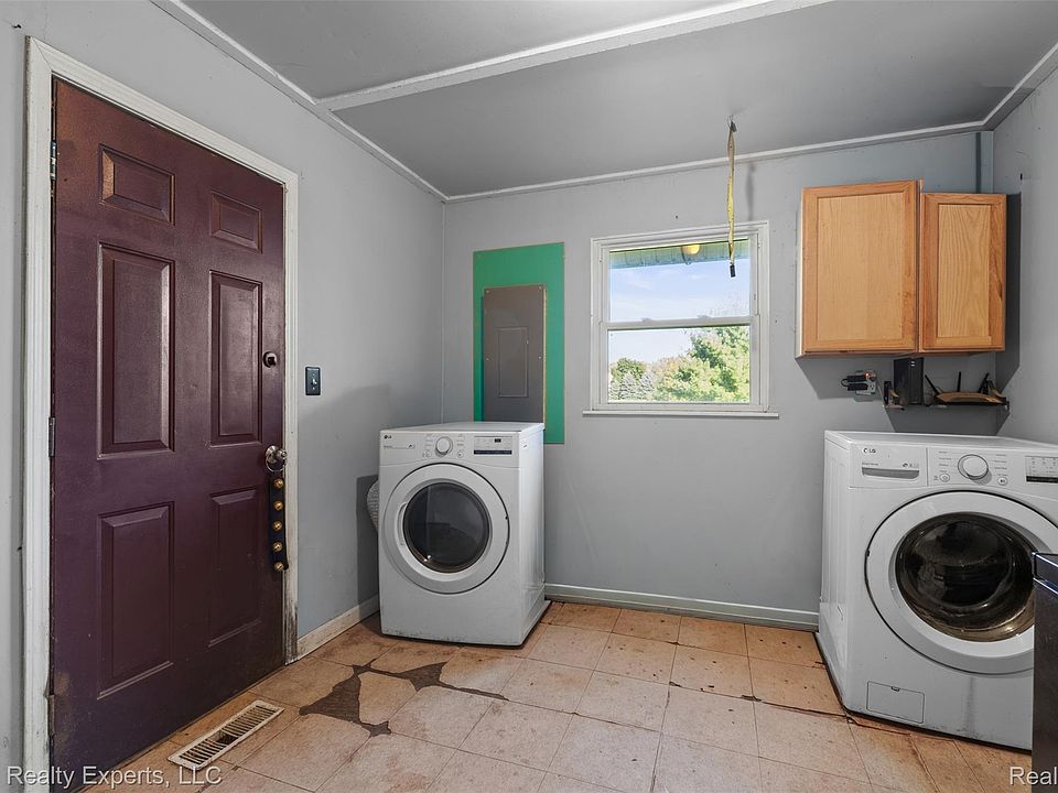16th image of 6108 Dryden Rd
