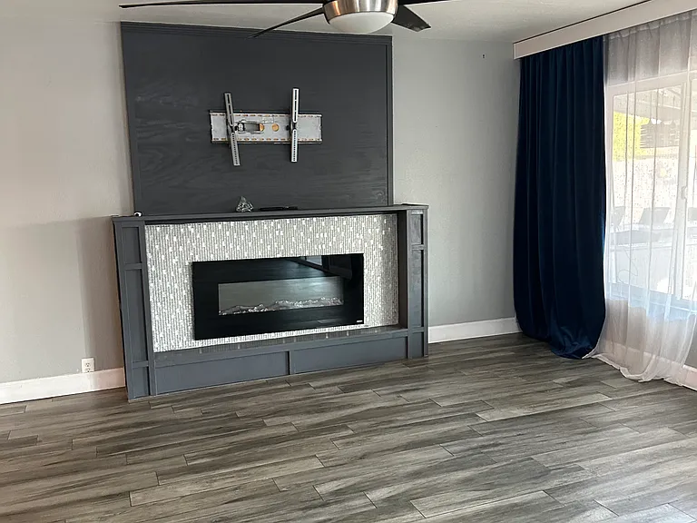2203 W El Prado Rd — Photo 3