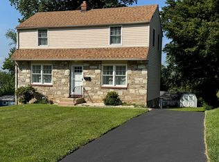 629 Beechwood Rd, Willow Grove, PA 19090