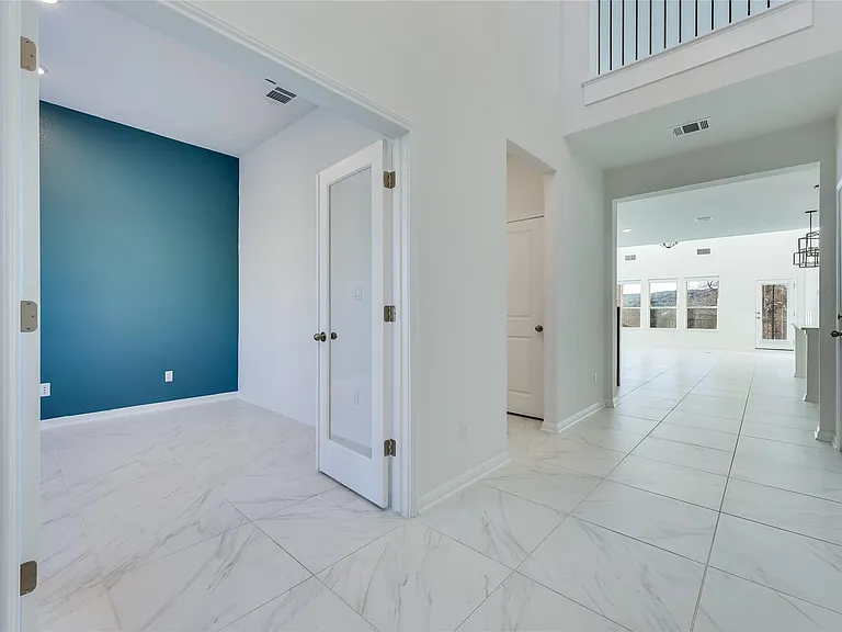 4621 Modena Bay Bnd — Photo 11