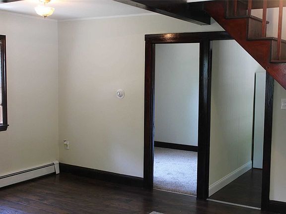 4th image of 162 Diana Dr