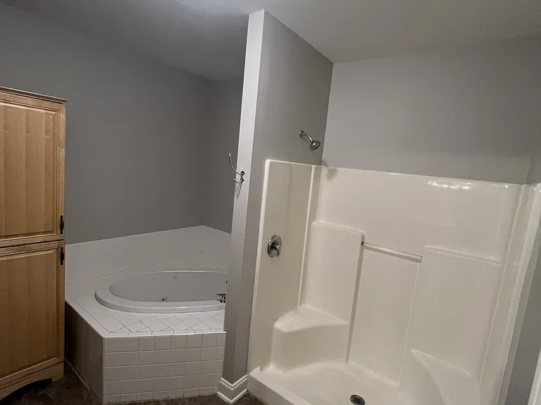 1942 Tara Ct #104 — Photo 9