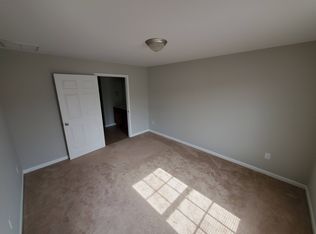 9 Paige Dr #1, Staunton, VA 24401