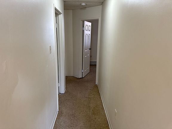 3rd image of 146 Locust St #A
