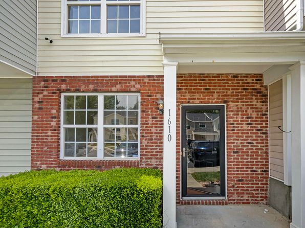1610 Oxleymare Dr, Raleigh, NC 27610