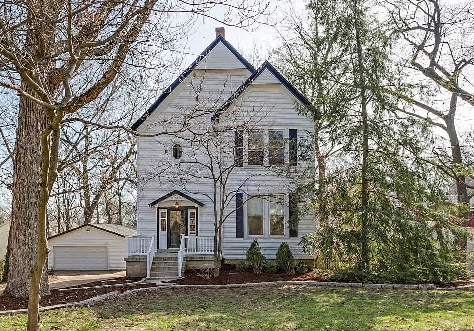 1st image of 152 Plant Ave