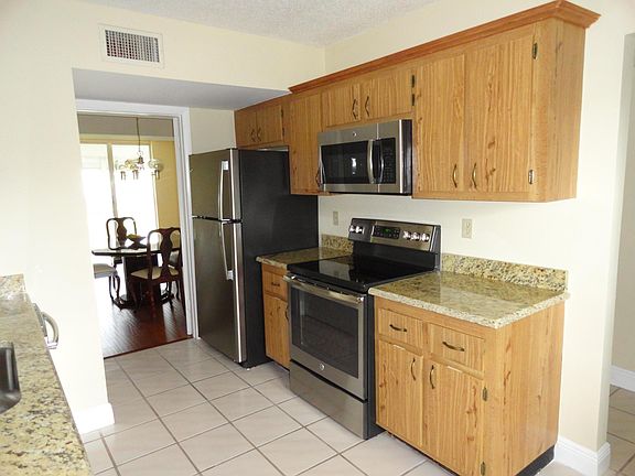 5th image of 6850 N 10th Avenue N #205