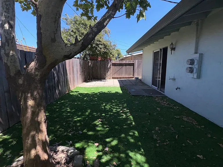 1209 Vienna Ct — Photo 20