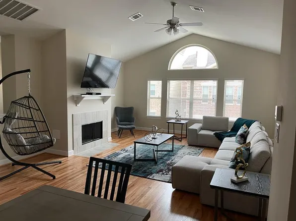 11604 Main Maple Dr, Houston, TX 77025