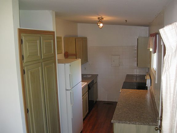 5th image of 13111 E 11th Ave