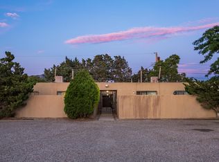 916 Alcazar St NE #C, Albuquerque, NM 87110