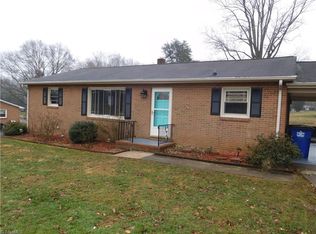 3636 Beeson Dairy Rd, Winston Salem, NC 27105