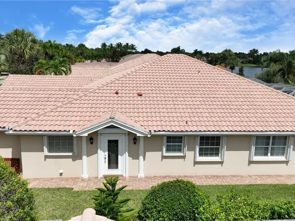28983 Vermillion Ln, Bonita Springs, FL 34135