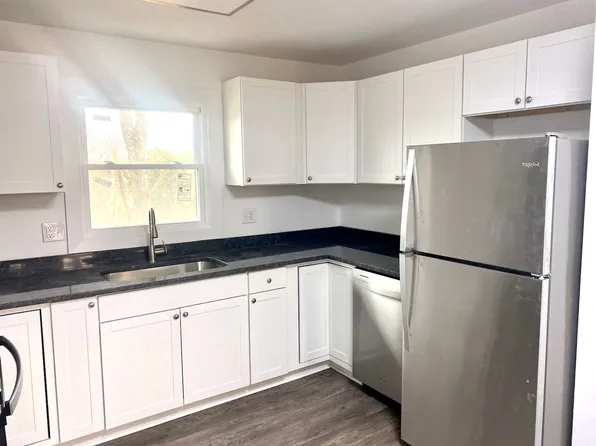 Everything You Need. All Right Here, 104 Northwood Ave APT 8, Johnson City, TN 37615