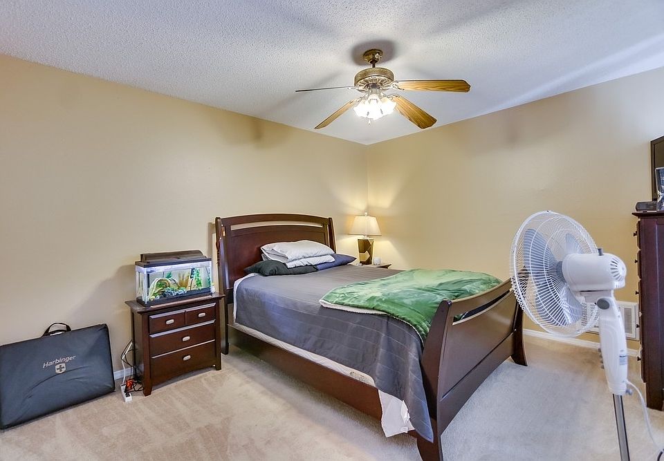 2nd image of 1389 Caminito Gabaldon Unit H