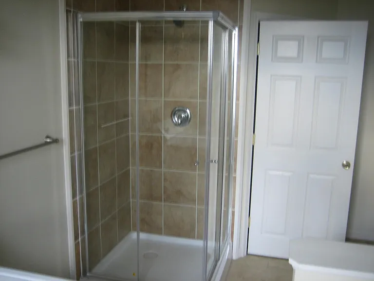 1023 Vine St — Photo 8