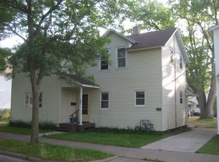 516 S 2nd Ave, Wausau, WI 54401