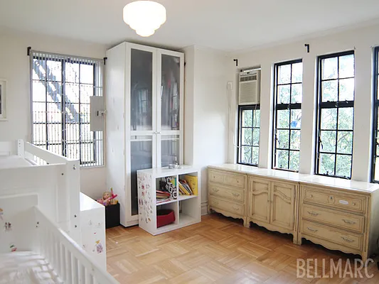 Sold by Bellmarc Realty | media 1