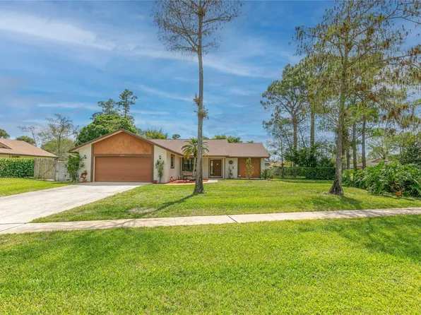 14170 Paddock Drive, Wellington, FL 33414