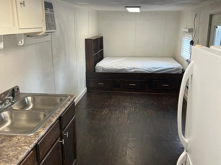 2624 FM 346 N — Photo 8