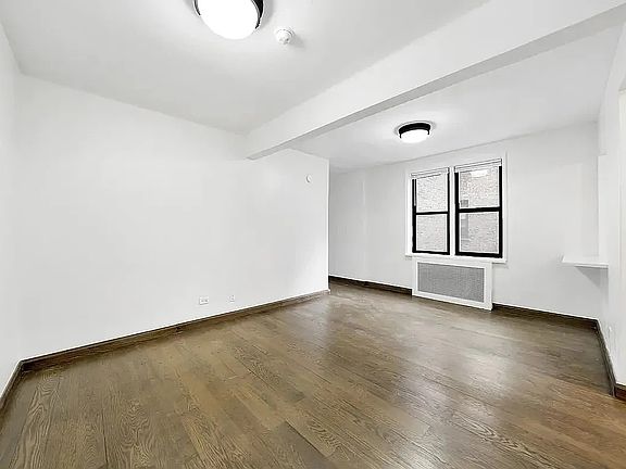 5th image of 885 10th Ave APT 5G