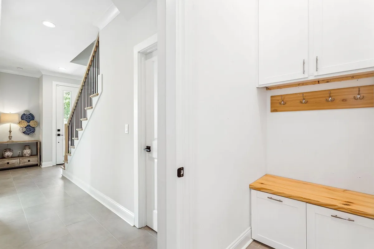 Building Photo - 4515 W North A St #1