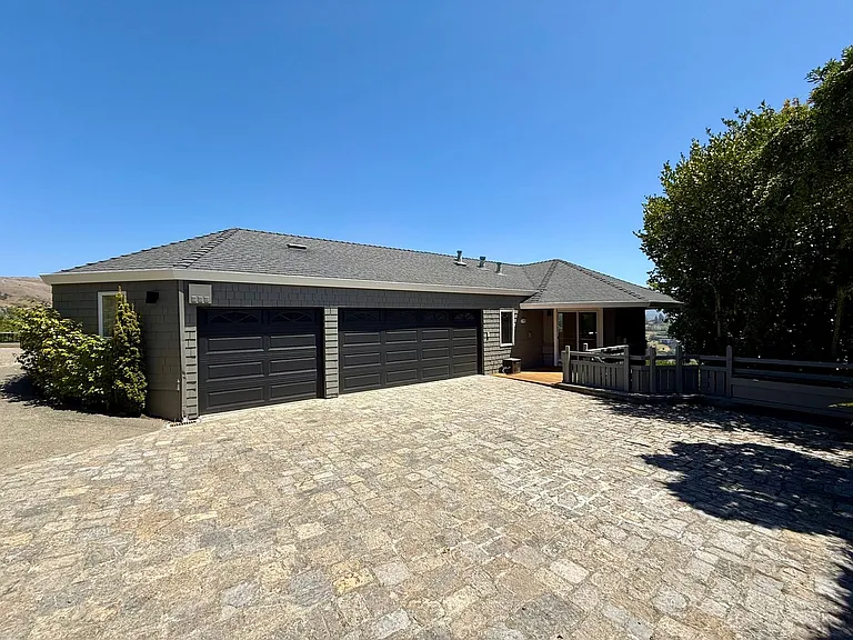 51 Via Los Altos — Photo 47