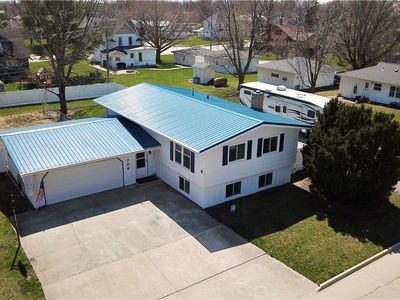 706 E Washington St, Montezuma, IA, 50171