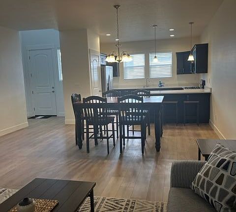4th image of 1377 N 3740 W Room 3