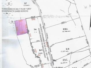 20 Snagwood Rd, Foster, RI 02825