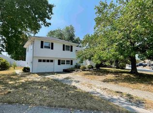 20 Dartmouth Rd, Somers Point, NJ 08244