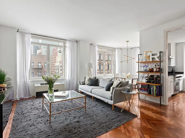 400 E 51st St APT 4B, New York, NY 10022