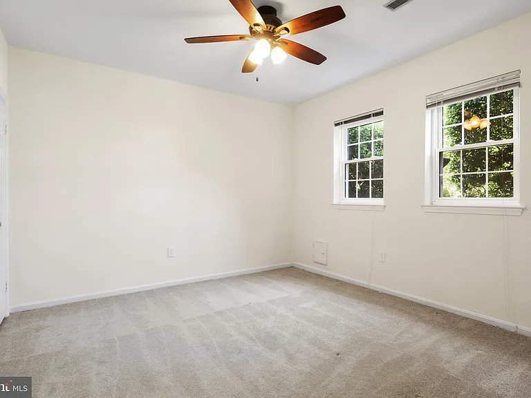 3146 Valentino Ct — Photo 12