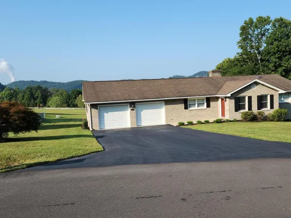301 Dustys Rd, Covington, VA 24426