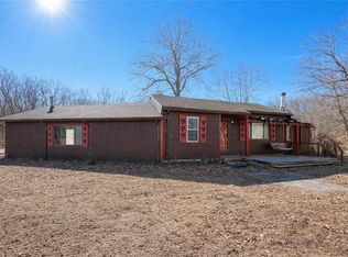 38305 E 155th St, Pleasant Hill, MO 64080