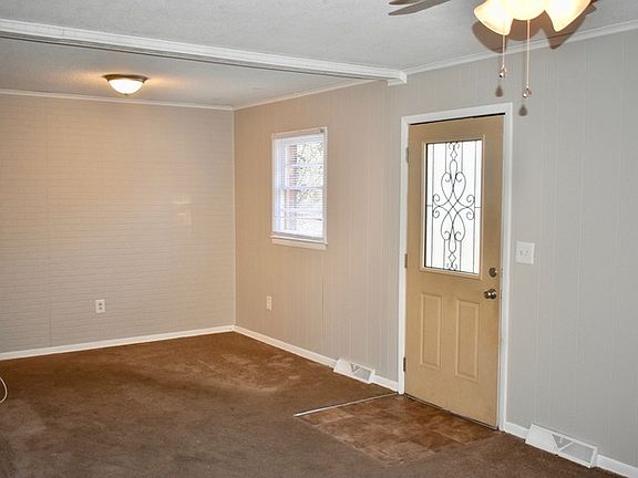 5th image of 2720 Gail Ave