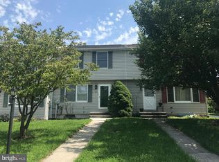 100 Beck Mill Rd, Hanover, PA 17331