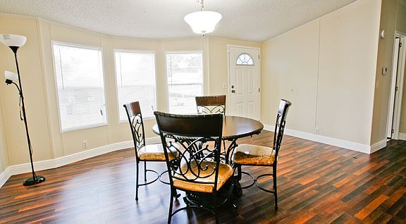 4th image of 651 SW 117th Way #1-21