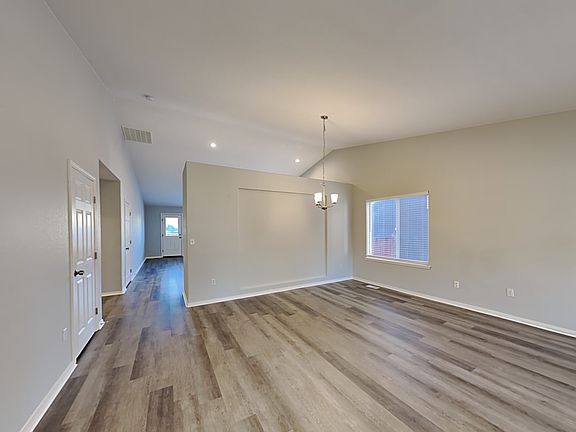 3rd image of 18624 17th Ave E