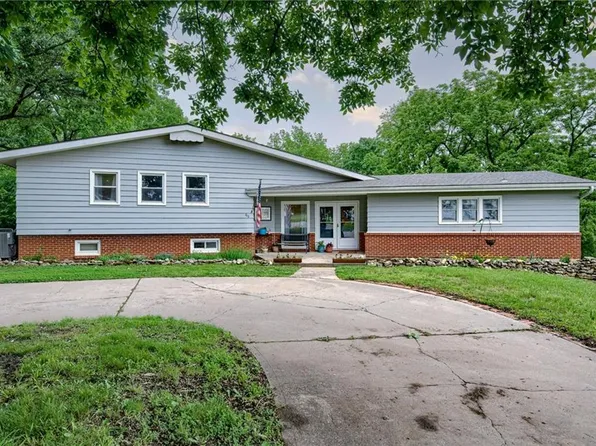 763 J Hwy, Peculiar, MO 64078