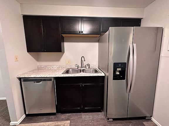 3rd image of 2052 Estes Ln #2