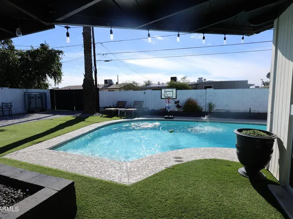 1011 W Elna Rae St, Tempe, AZ 85281